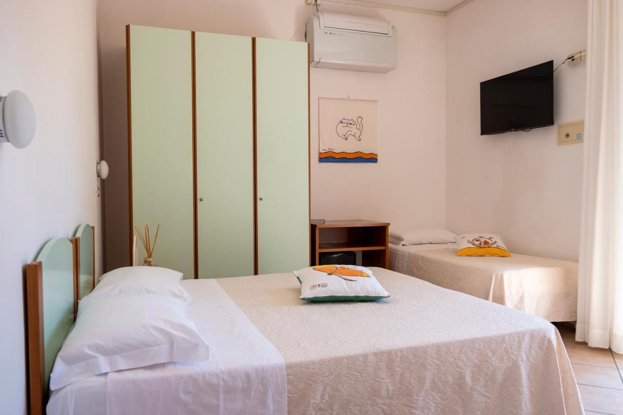 Hotel Orsa Maggiore Milano Marittima Kültér fotó
