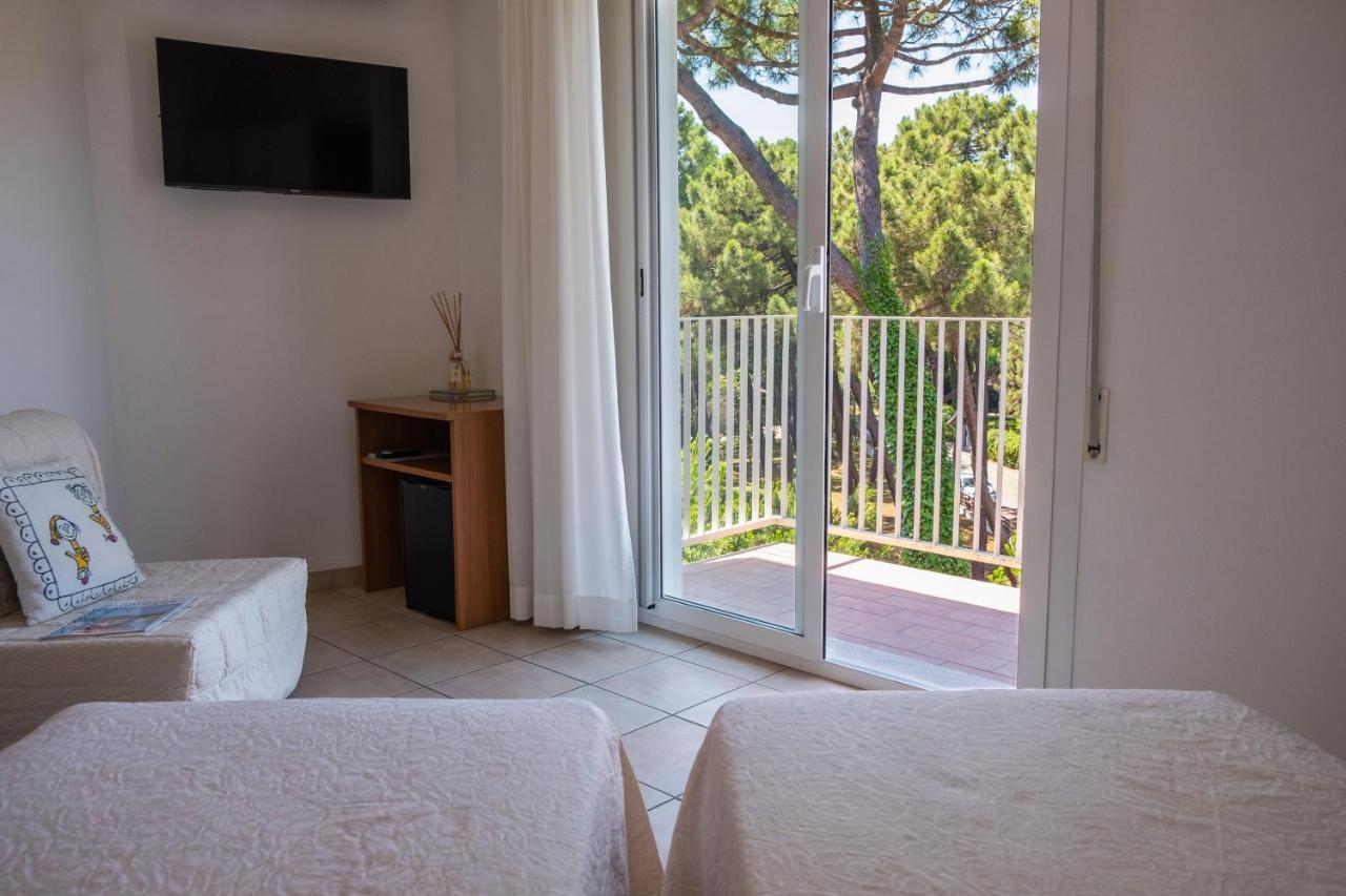 Hotel Orsa Maggiore Milano Marittima Kültér fotó